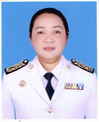 นางสาวอุทัย  เส็มทอง